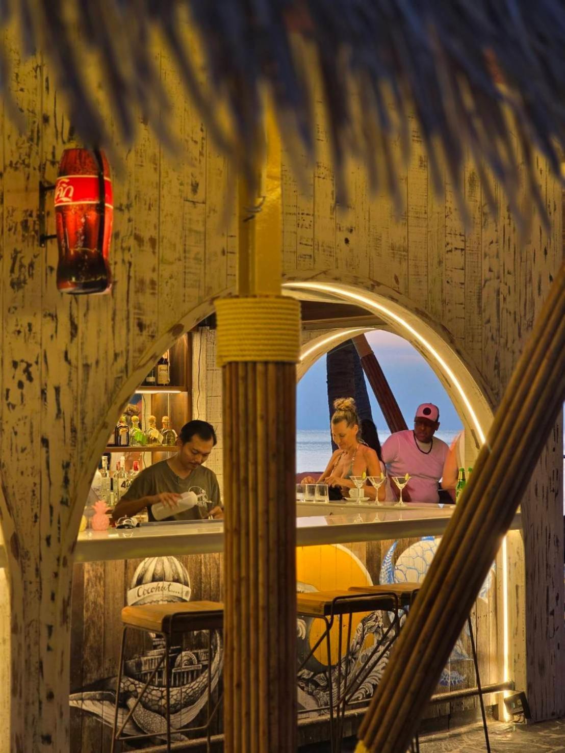 Cocohut Beach Resort Koh Phangan Haad Rin Exteriör bild